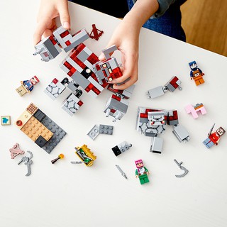 Đồ chơi lắp ráp Lego Minecraft 21163 - Đại Chiến Đá Đỏ