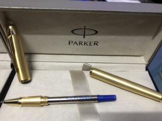 Bút Parker IM Gold Rollerball Pen (dạ bi)