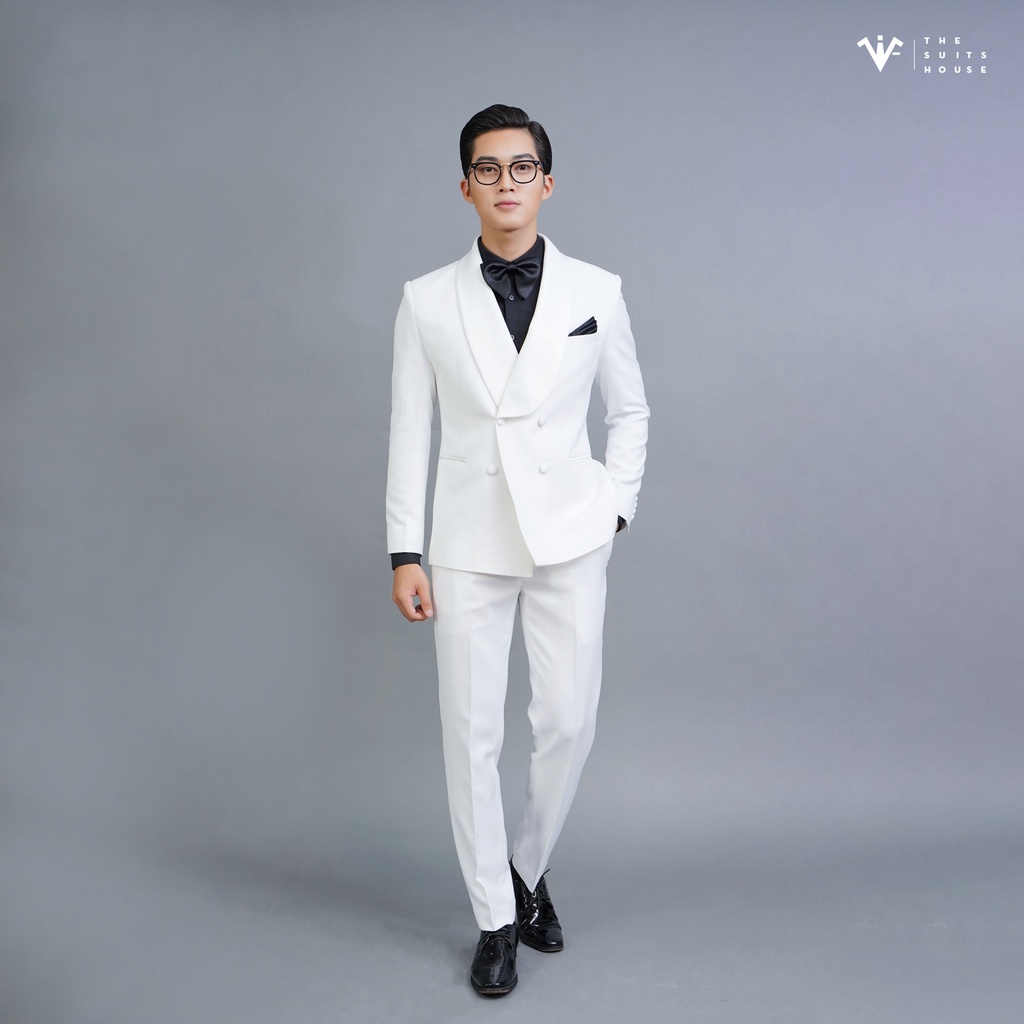 Bộ tuxedo nam trắng cổ sam 4 khuy, chất Cashmere, chuẩn form The Suits House