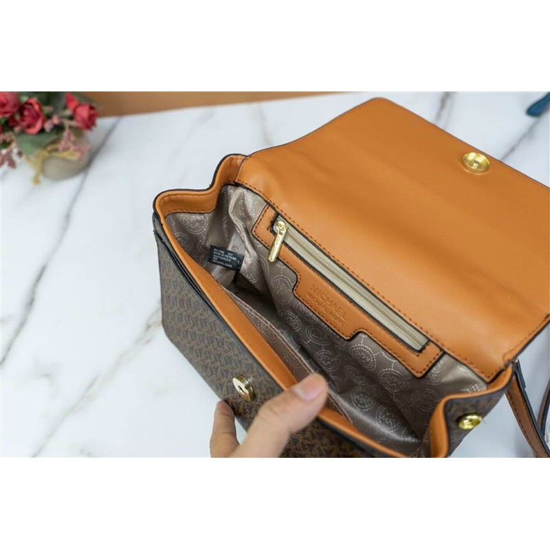 Túi xuất dư siêu xịn