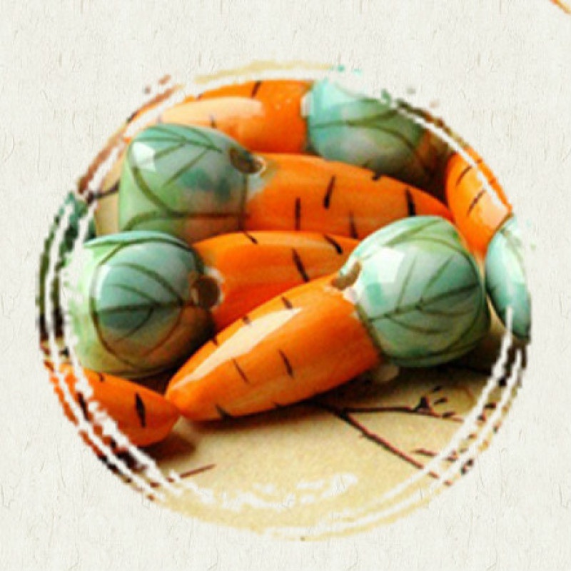 Set 2 hạt xỏ bằng gốm sứ hình củ cà rốt phong cách Trung Hoa làm trang sức