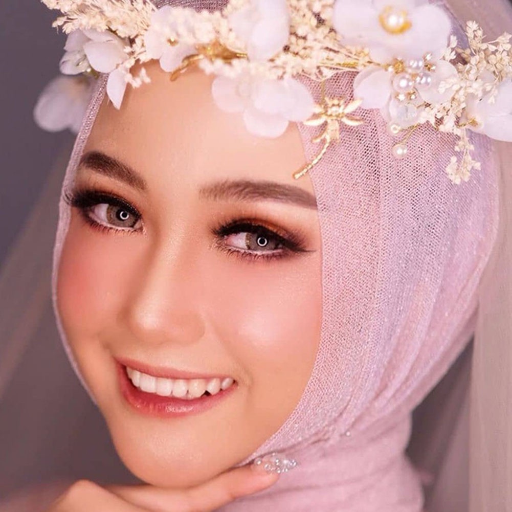 Cài tóc thời trang đính hoa và ngọc trai sang trọng