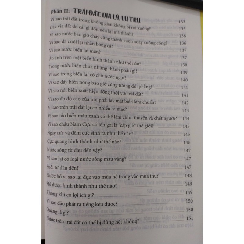 Sách - 10 Vạn Câu Hỏi Vì Sao Trẻ Hay Hỏi Nhất - Thế Giới Động Vật; Trái Đất - Địa Lý - Vũ Trụ