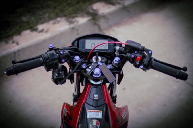 Cùm tăng Tzm chính hãng Yamaha kèm ốc, bao tay, dây ga zin