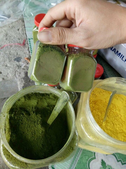 Tinh bột nghệ và bột trà xanh nguyên chất | BigBuy360 - bigbuy360.vn