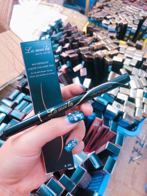 Bút Kẻ Mắt Nước Búp Bê LAMEILA | BigBuy360 - bigbuy360.vn