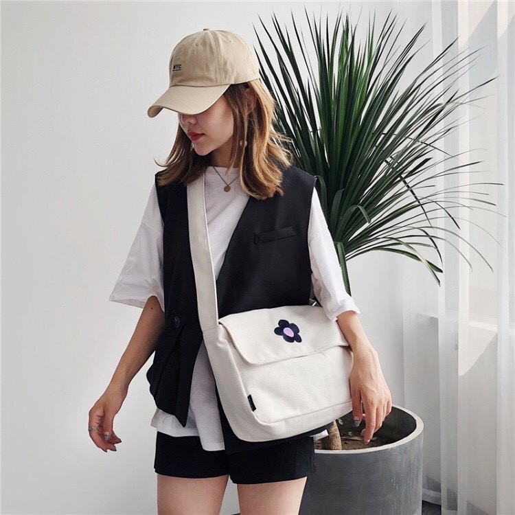 Túi tote đeo chéo Unisex nam nữ-vải dệt canvas màu trắng -đen-phong cách Ulzzang nam nữ