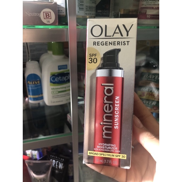 Kem chống nắng Olay