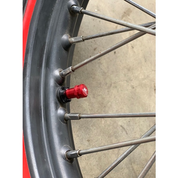 Nắp Van Vòi Bơm Xe Salaya Gắn Nhiều Dòng Xe CNC Siêu Bóng Nét