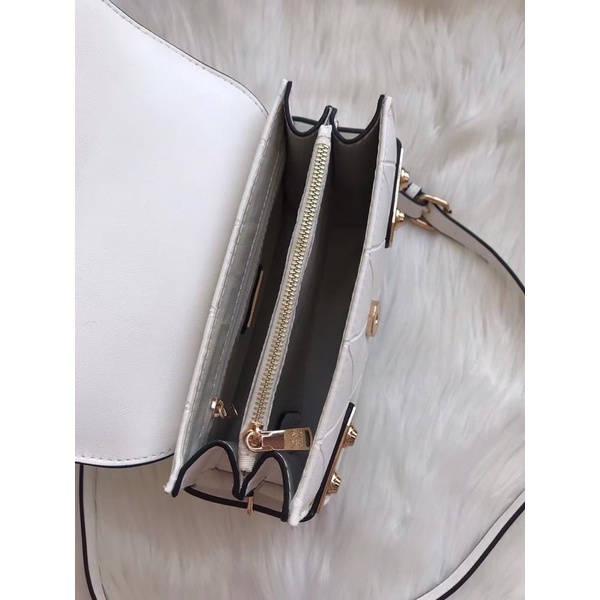 Túi L.Y.N quai cầm ô trám sz21cm