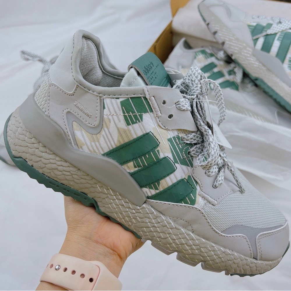 Giày Thể Thao Quỳnh Như Adidas NITE JOGGER