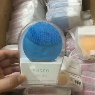 Máy rửa mặt foreo