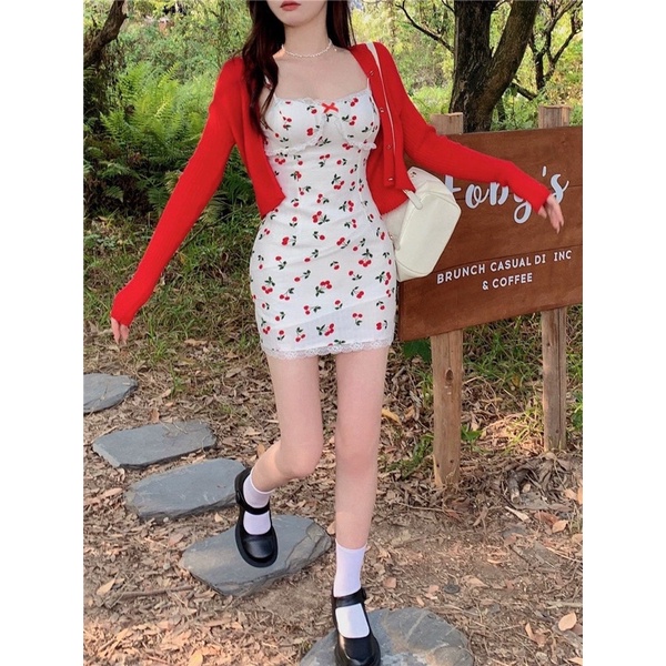 DORÉE - Set đầm ngắn 2 dây dáng ôm màu đỏ cherry