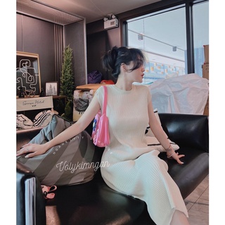 Đầm len xẻ tay con TL