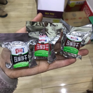Lương khô mini