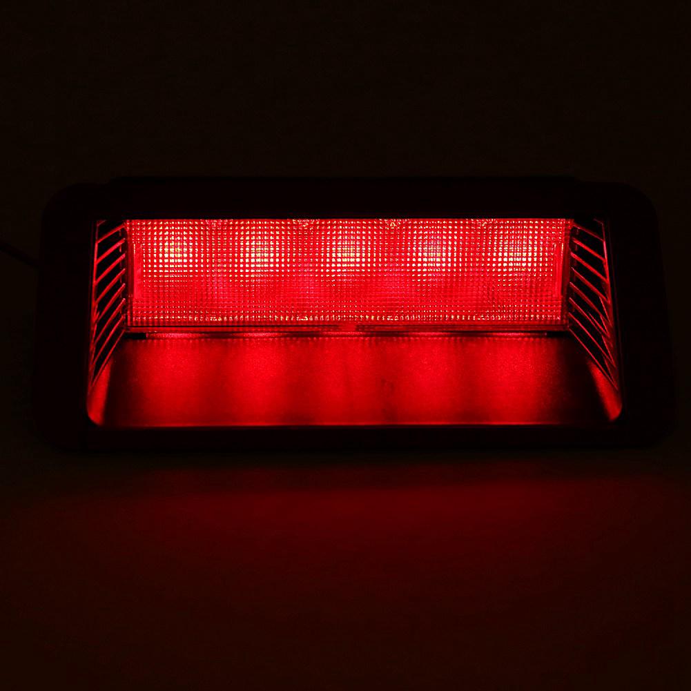 Đèn phanh gắn đuôi xe hơi 12v