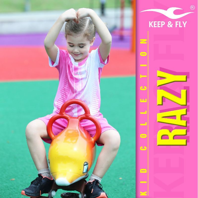 THỜI TRANG THỂ THAO TRẺ EM RAZY KEEP & FLY