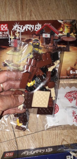 Lắp ráp 1 hộp LegoNinja rồng QD653 có nhiều chi tiết
