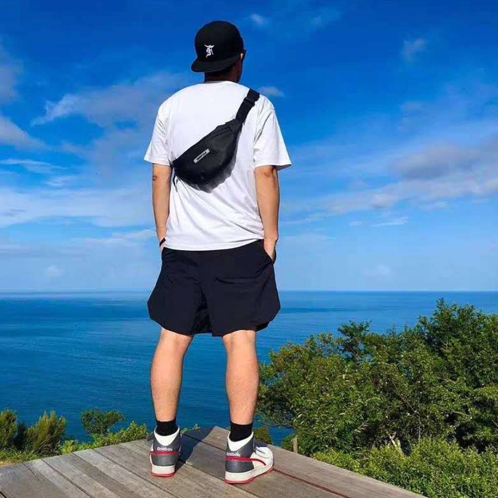 Túi Đeo Chéo Nam Nữ Fear Of God Essentials Sling Bag Túi Bao Tử