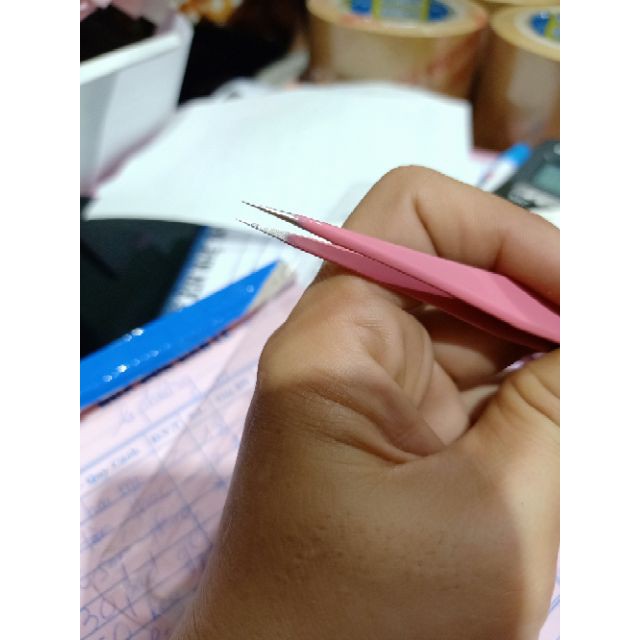 Nhíp tách classic hồng