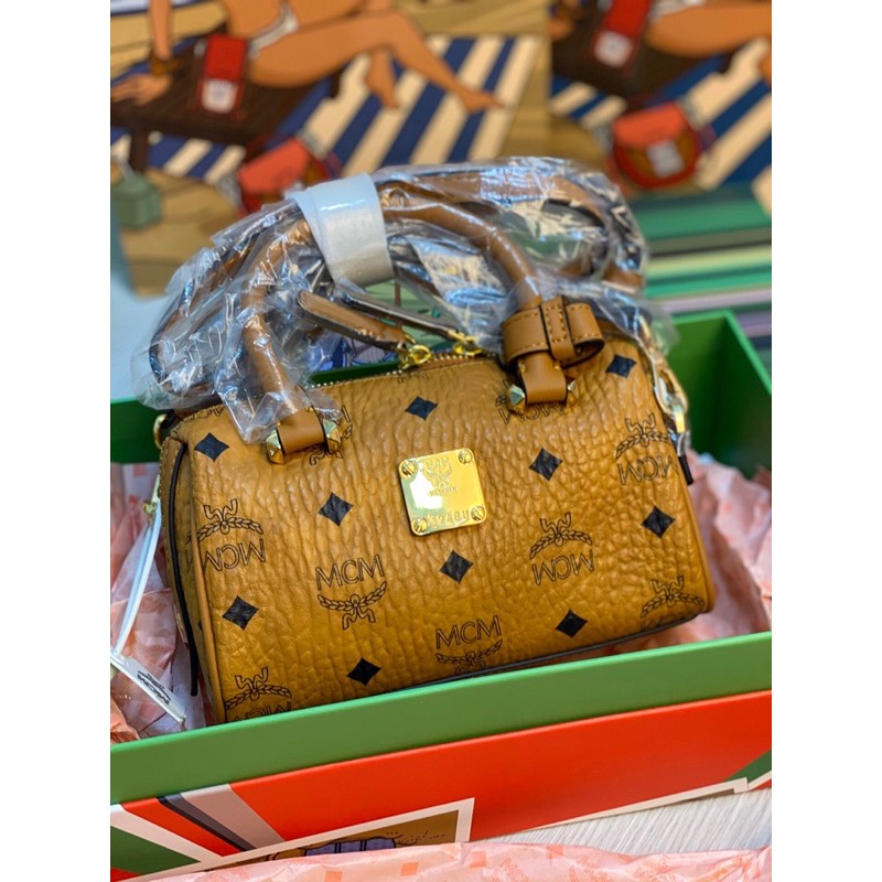 𝐓𝐮́𝐢 𝐌𝐂𝐌 𝐓𝐑𝐎̂́𝐍𝐆 𝐄𝐬𝐬𝐞𝐧𝐭𝐢𝐚𝐥 𝐁𝐨𝐬𝐭𝐨𝐧 𝐁𝐚𝐠 𝐢𝐧 𝐕𝐢𝐬𝐞𝐭𝐨𝐬 𝐎𝐫𝐢𝐠𝐢𝐧𝐚𝐥