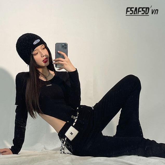 Quần Jeans Nữ Ống Loe Xẻ Tà Thời Trang