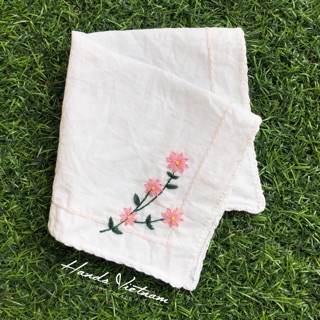 Khăn tay thêu thủ công theo yêu cầu - mẫu Daisy