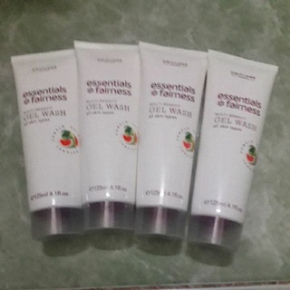Combo 4 tuyp sữa rửa mặt y hình khách đặt