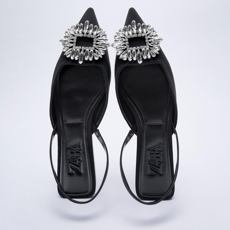 GIÀY MULE ZARA MÀU ĐEN GÓT THẤP ĐÍNH ĐÁ LẤP LÁNH