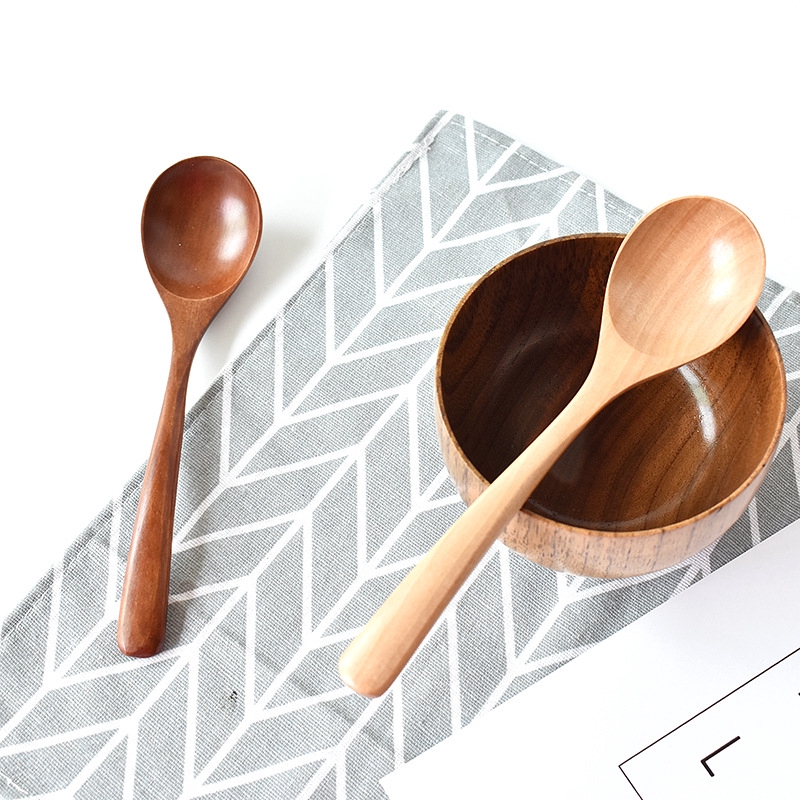 Muỗng gỗ tự nhiên kiểu dáng đơn giản độc đáo
