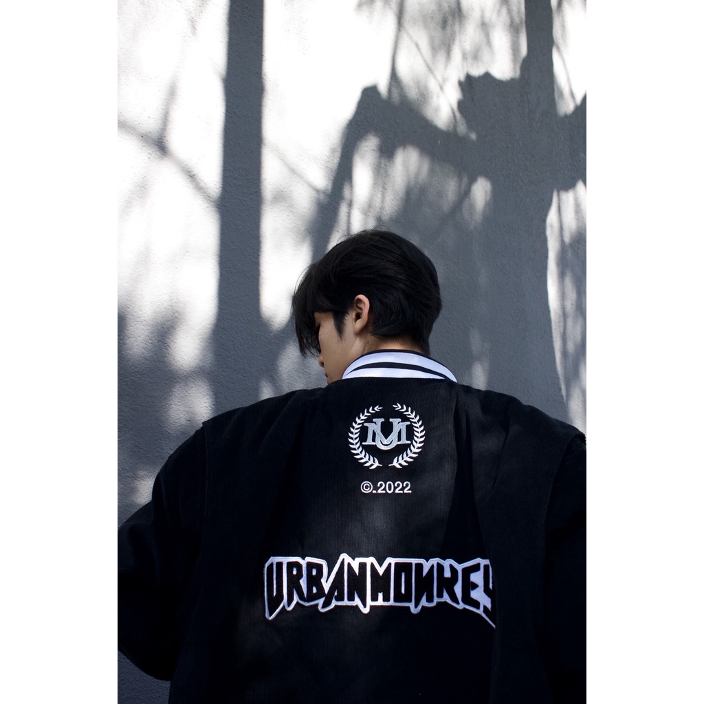 Áo Khoác URBAN MONKEY Basic Varsity Black Nhung Tăm Cao Cấp