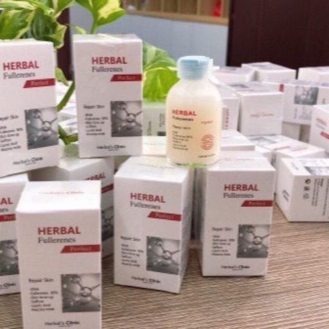 Tinh chất Collagen Tươi Căng Bóng HERBAL FULLERENES 30ML