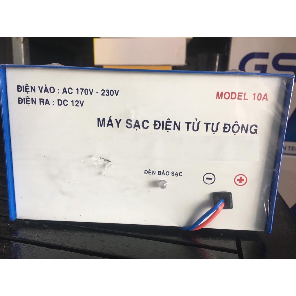 Bộ sạc nạp tự động ngắt ắc quy 10A xe ô tô, xe máy, máy phát điện