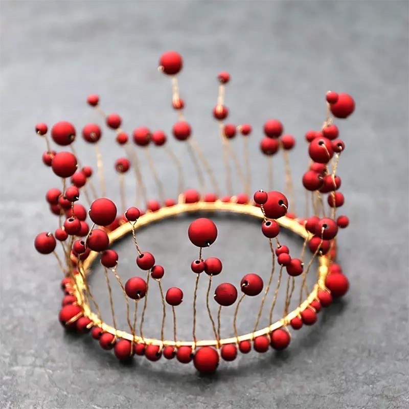 Phụ kiện trang trí bánh kem hình vương miện đính ngọc trai lãng mạn