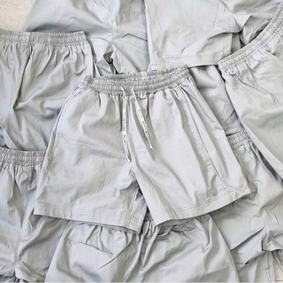 Short Kaki màu Xám