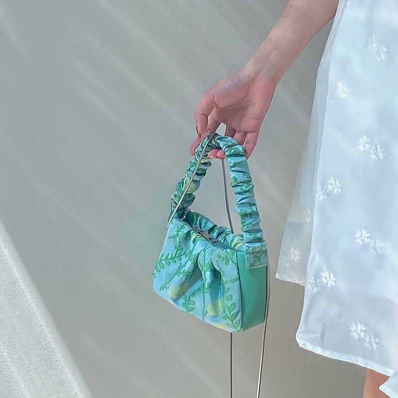 Túi đeo chéo một bên vai IELGY họa tiết hoa nhỏ cá tính