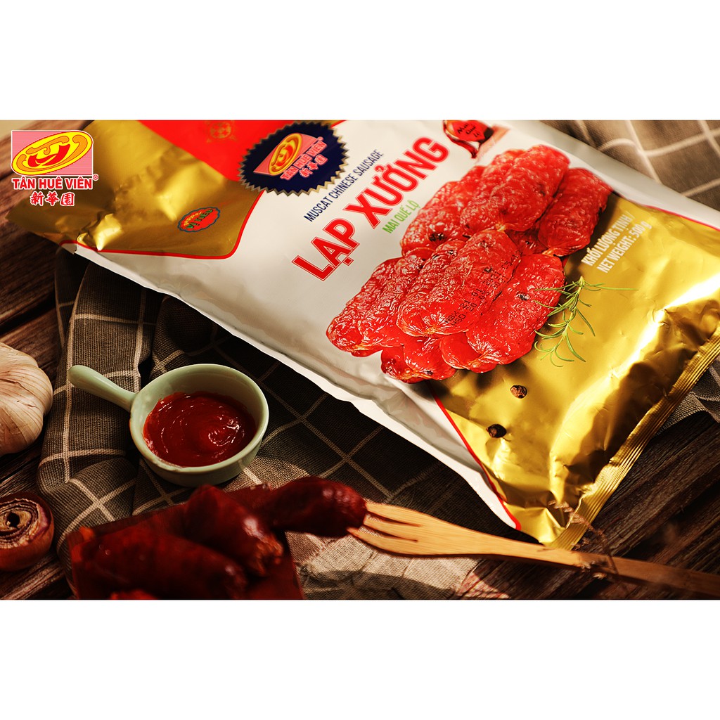 Lạp xưởng tiêu 4 sao Tân Huê Viên (bọc 500g)