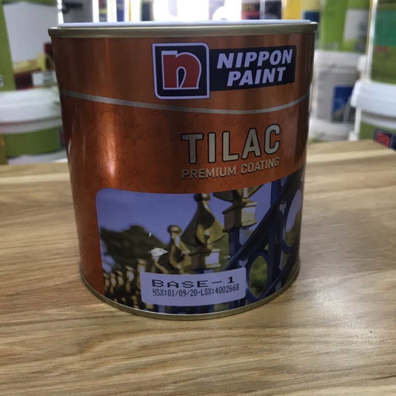 TILAC màu trắng là loại sơn dầu gốc Alkydcó độ bền cao được sử dụng làm lớp sơn phủ cho các bề mặt gỗ và kim loại