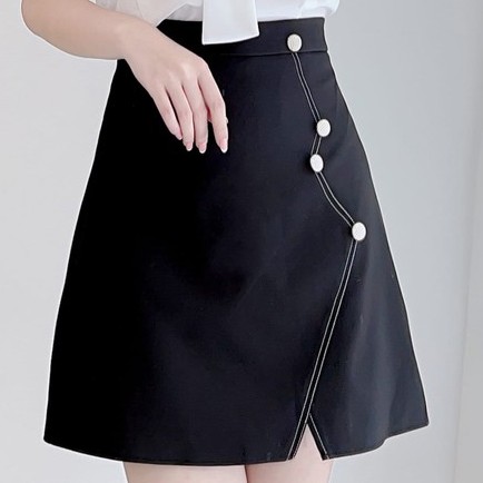 Chân váy nữ dáng chữ A phối cúc viền 6043 - Thời trang thiết kế CHARME CH | BigBuy360 - bigbuy360.vn