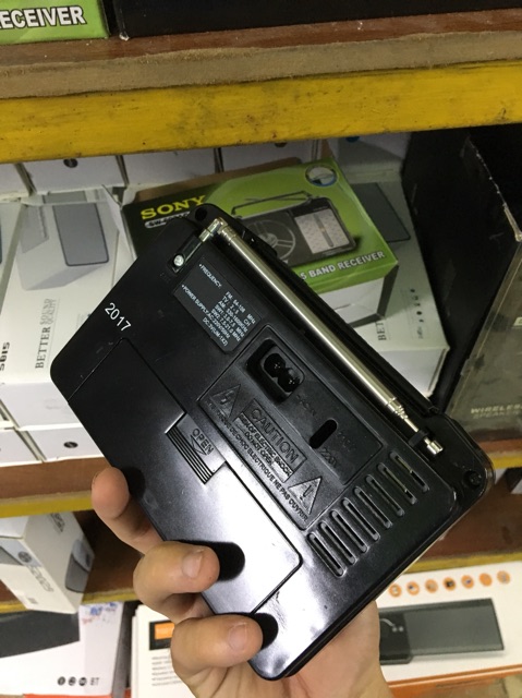 Đài radio 606 sony BH 6 tháng đổi mới