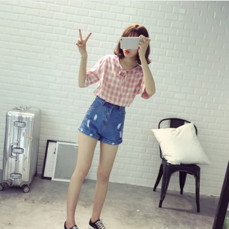 Áo Thun Lửng Ngắn Tay Họa Tiết Sọc Caro Cho Nữ