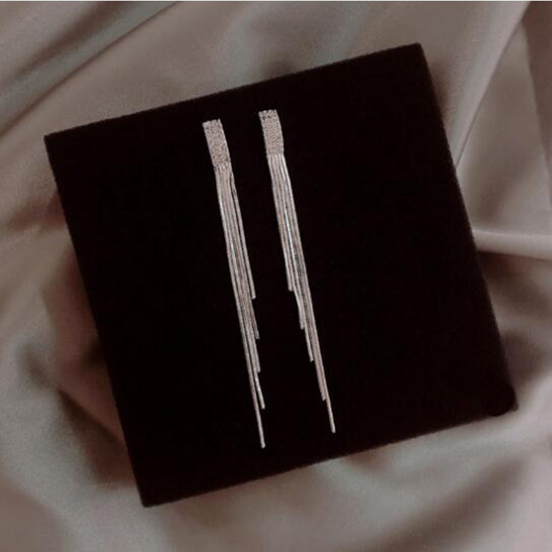 Bông Tai Mạ Bạc 925 Dáng Dài Phối Tua Rua Đính Đá Phong Cách Âu Mỹ