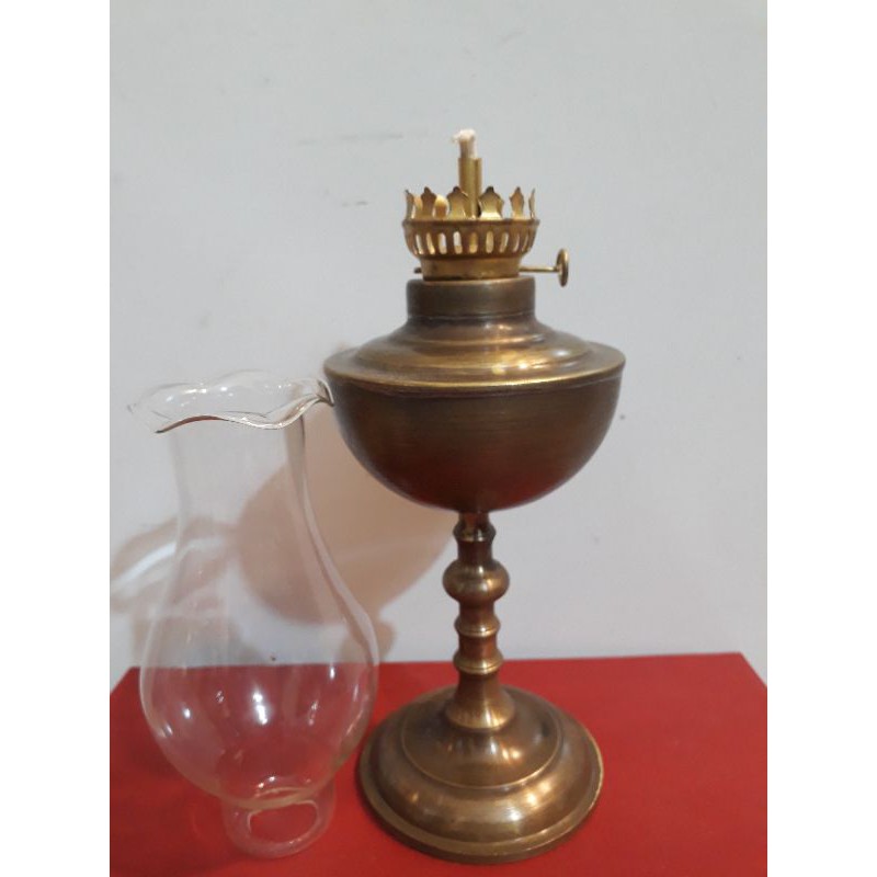 Đèn dầu 28 cm bằng đồng cao câp trang trí