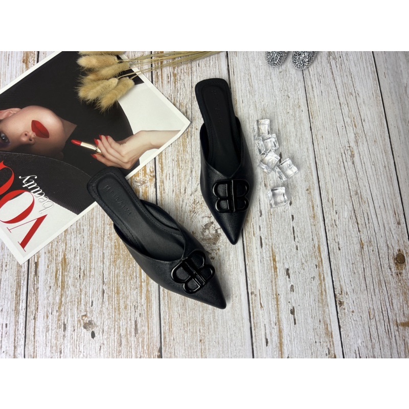 giày sục mũi nhọn đế bệt da mờ BB ( 4 màu ) xinh xắn hót 2022.