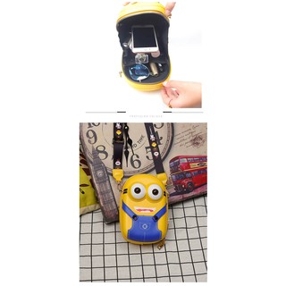 Túi đeo chéo da Minion