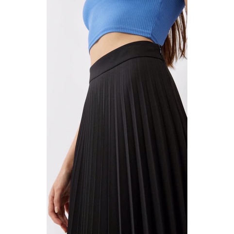 Chân váy xếp ly stra kèm túi giấy