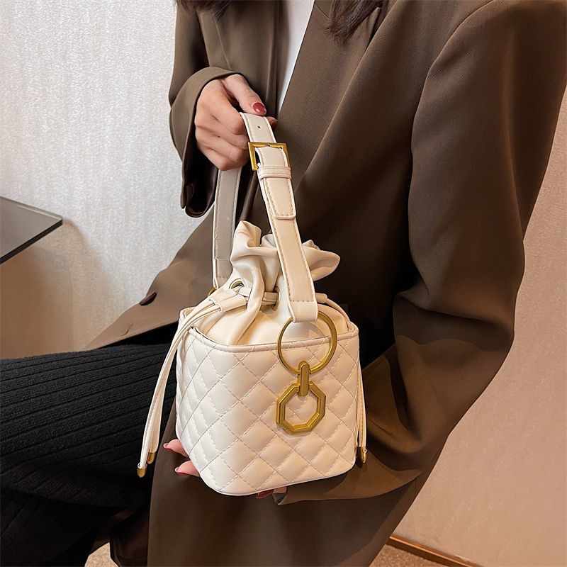 Túi Hộp Dáng Vuông Nhỏ Có Dây Rút Phong Cách Retro Thời Trang Cao Cấp 2022 Cho Nữ