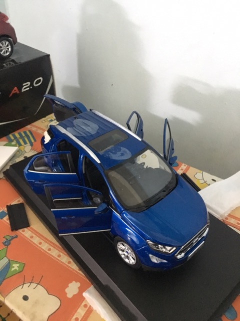 Mô hình xe Ford Ecosport tỉ lệ 1:18