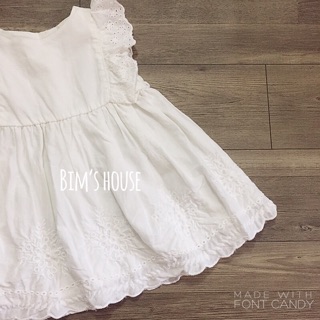 Váy thô trắng cho bé