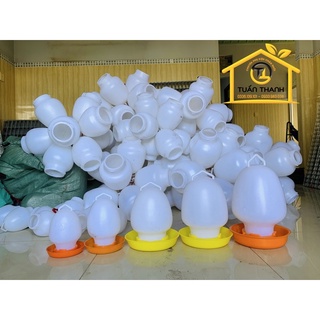 Bình nước cho gà 1l , 2l , 4l , 6l , 8l